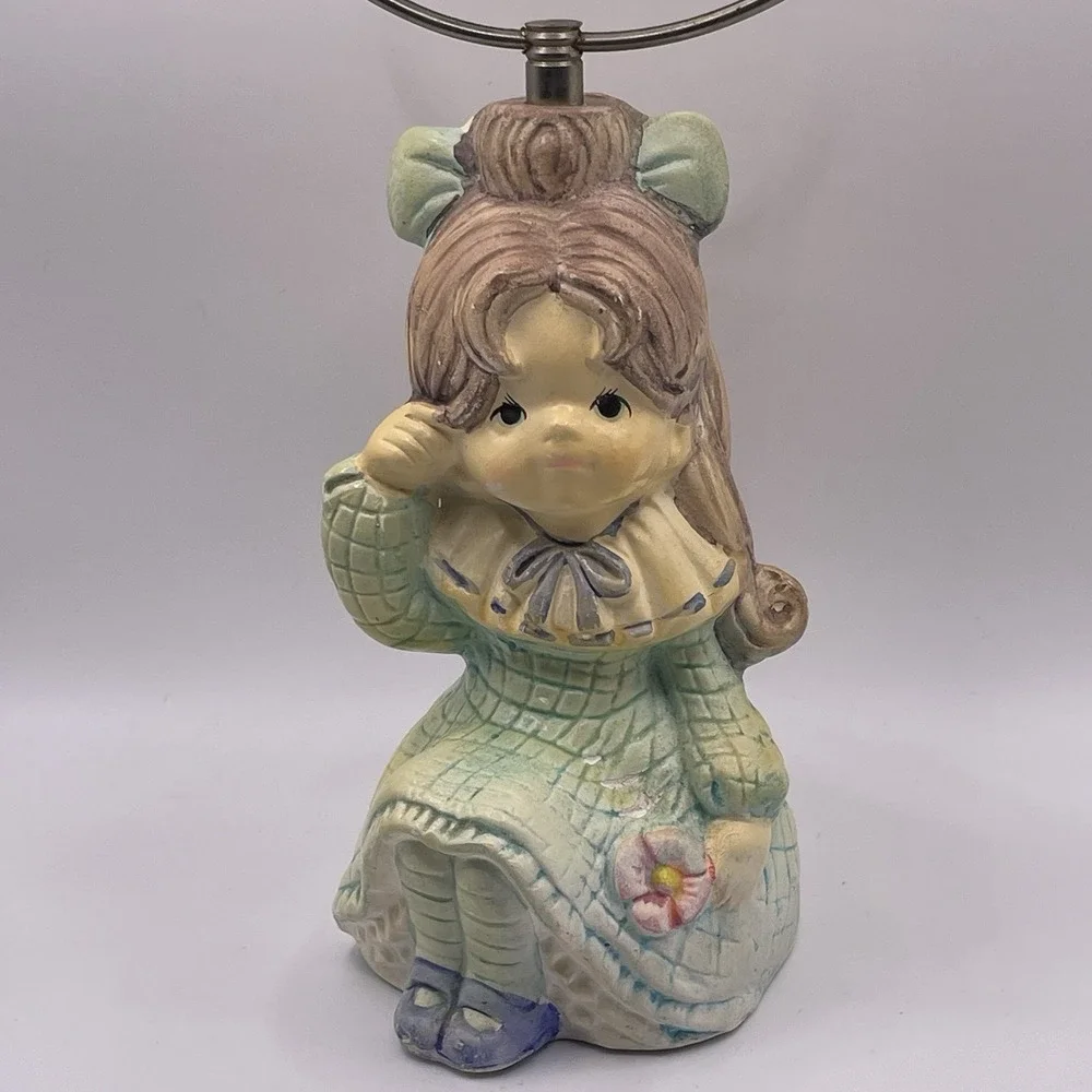 Vintage 1972 Holiday Fair Ceramic Girl Vanity‎ Mirror Two Sided Made in Japan